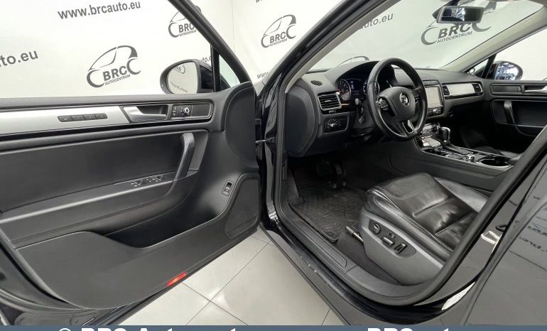 Volkswagen Touareg 3.0 TDI Automatas 2011 full