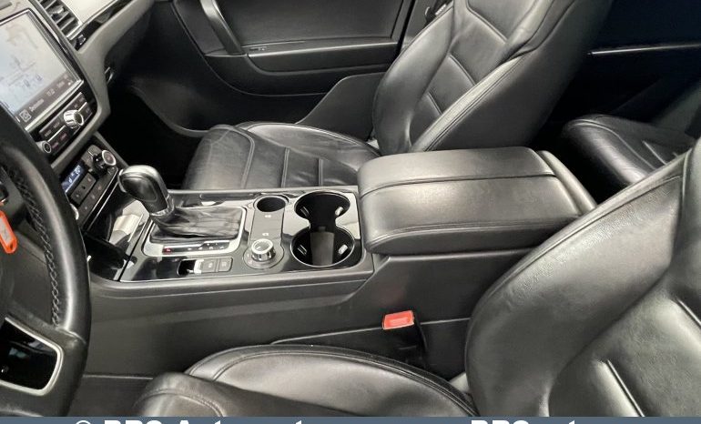 Volkswagen Touareg 3.0 TDI Automatas 2011 full