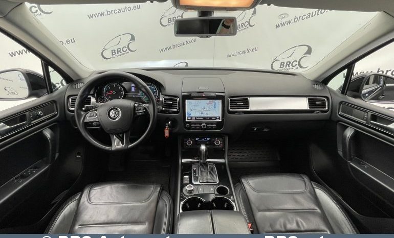 Volkswagen Touareg 3.0 TDI Automatas 2011 full