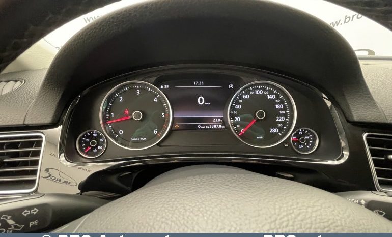 Volkswagen Touareg 3.0 TDI Automatas 2011 full