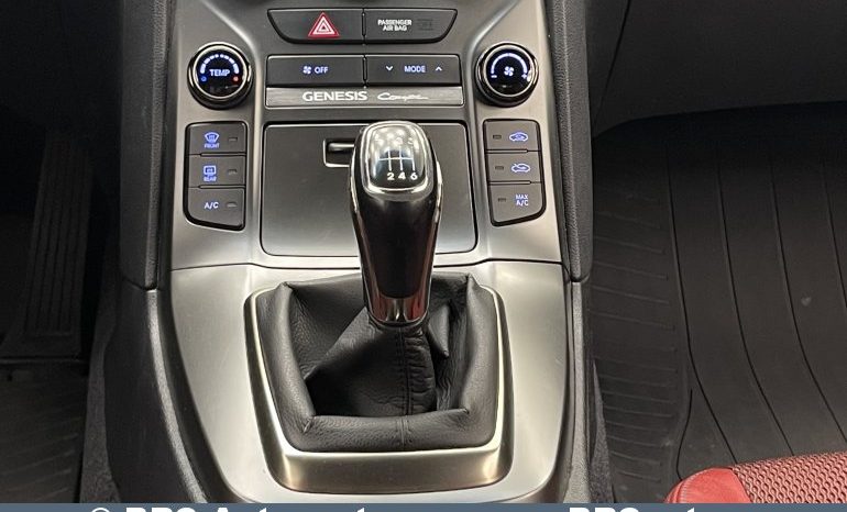 Hyundai Genesis Coupe 3.8 V6 2013 full