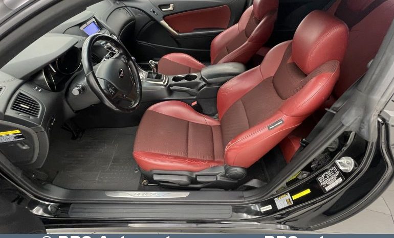 Hyundai Genesis Coupe 3.8 V6 2013 full