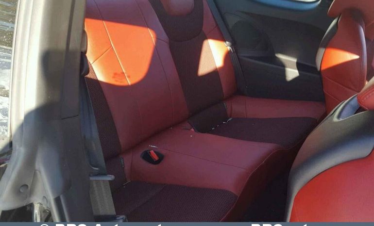 Hyundai Genesis Coupe 3.8 V6 2013 full