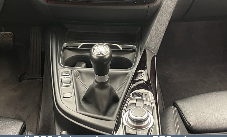 BMW 325 d Touring M-Sport 2016 full