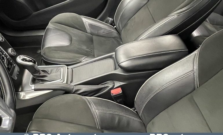 Volvo V40 D3 R-Design Automatas 2018 full