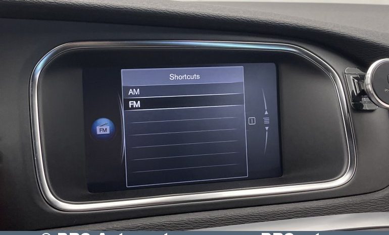 Volvo V40 D3 R-Design Automatas 2018 full