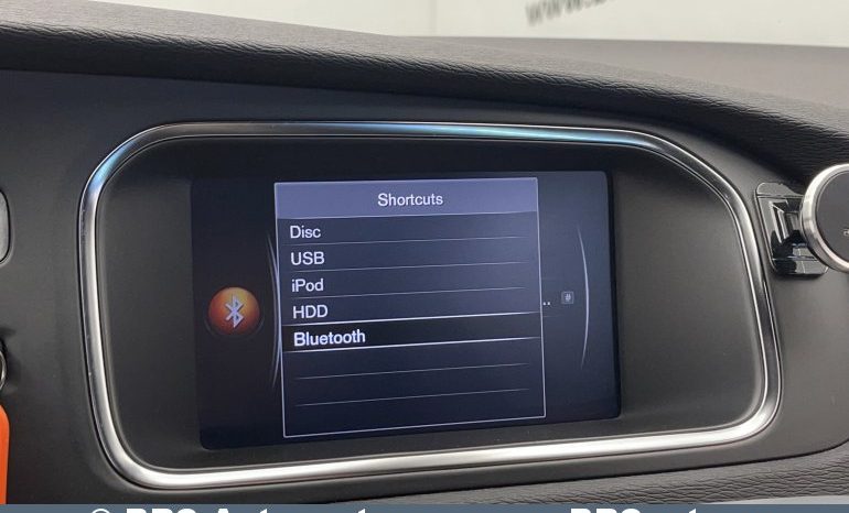 Volvo V40 D3 R-Design Automatas 2018 full