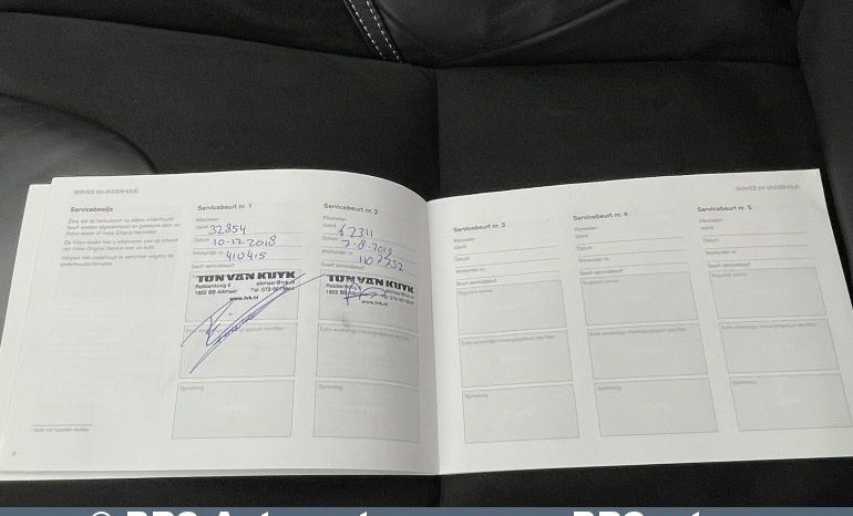 Volvo V40 D3 R-Design Automatas 2018 full