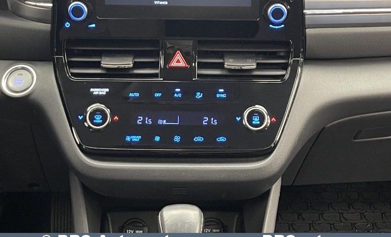 Hyundai Ioniq Polarwhite Plug-in Automatas 2020 full