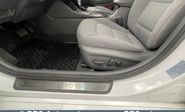 Hyundai Ioniq Polarwhite Plug-in Automatas 2020 full