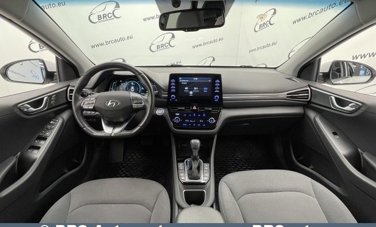Hyundai Ioniq Polarwhite Plug-in Automatas 2020 full