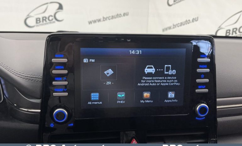 Hyundai Ioniq Polarwhite Plug-in Automatas 2020 full
