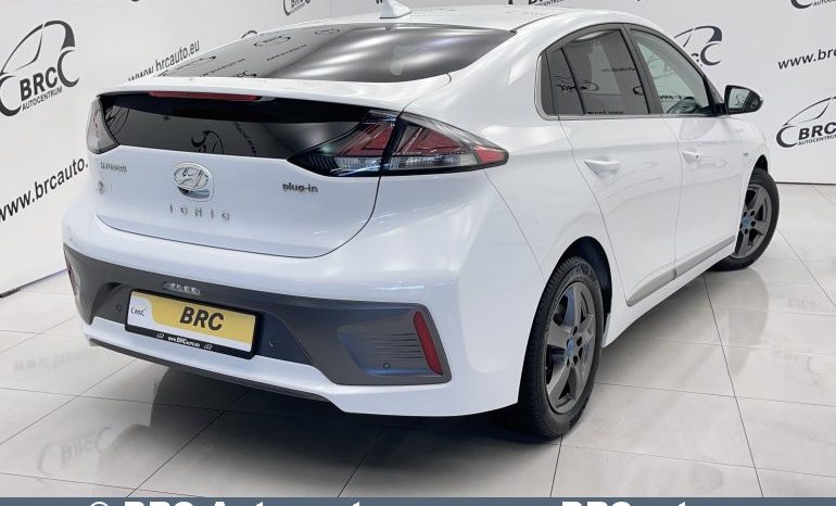 Hyundai Ioniq Polarwhite Plug-in Automatas 2020 full