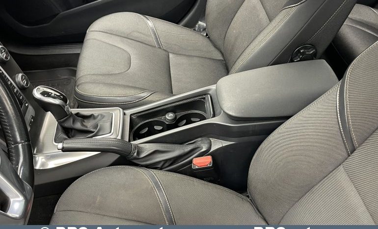 Volvo V40 Cross Country D4 Automatas 2015 full
