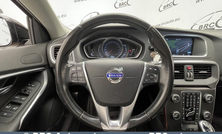 Volvo V40 Cross Country D4 Automatas 2015 full