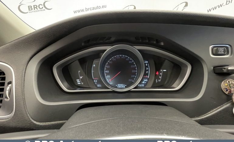 Volvo V40 Cross Country D4 Automatas 2015 full