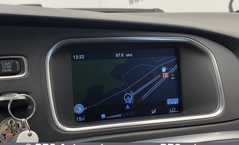 Volvo V40 Cross Country D4 Automatas 2015 full