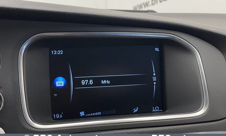 Volvo V40 Cross Country D4 Automatas 2015 full