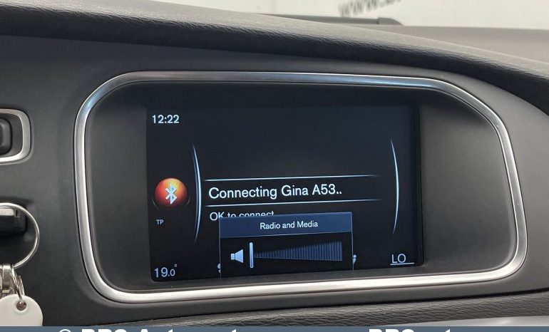 Volvo V40 Cross Country D4 Automatas 2015 full