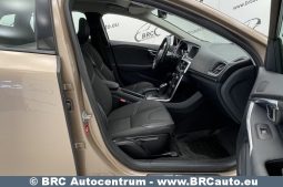 Volvo V40 Cross Country D4 Automatas 2015 full