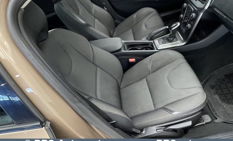 Volvo V40 Cross Country D4 Automatas 2015 full