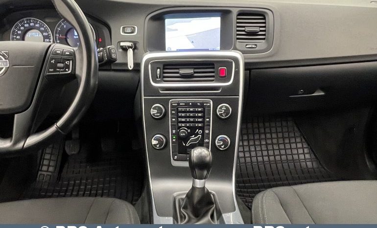 Volvo V60 1.6 Drive 2012 full