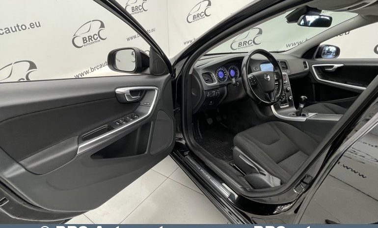 Volvo V60 1.6 Drive 2012 full