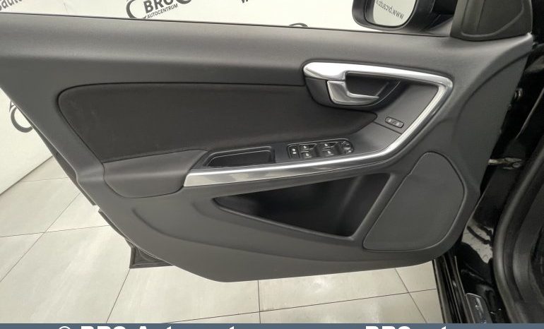 Volvo V60 1.6 Drive 2012 full