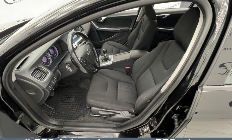 Volvo V60 1.6 Drive 2012 full