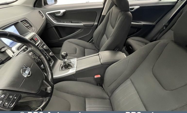 Volvo V60 1.6 Drive 2012 full