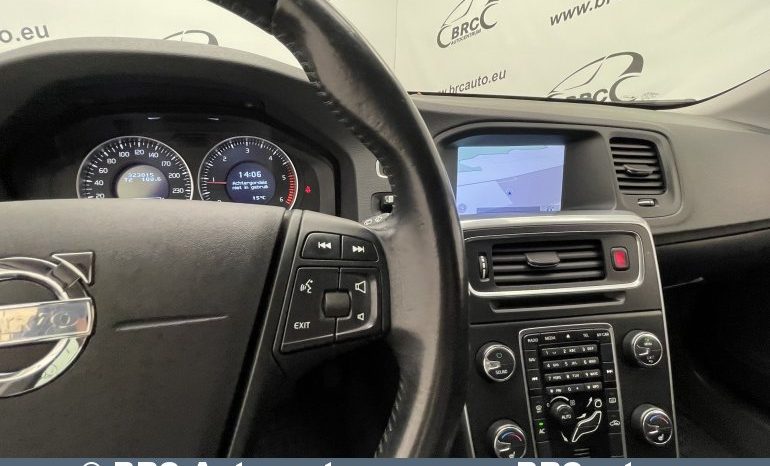 Volvo V60 1.6 Drive 2012 full
