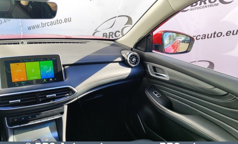 MG EHS 1.5 T-GDI Plug-in Hybrid Automatas 2022 full