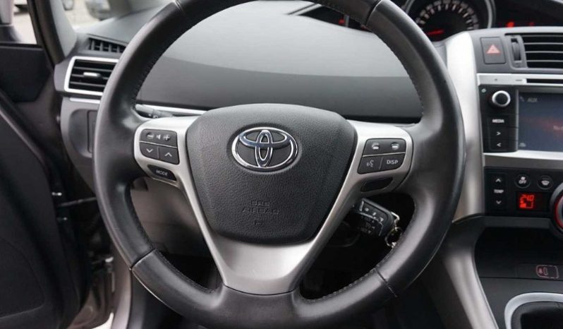 Toyota Verso 2014 full