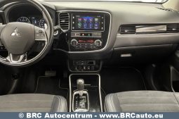 Mitsubishi Outlander 2.0 4WD Automatas 2019 full