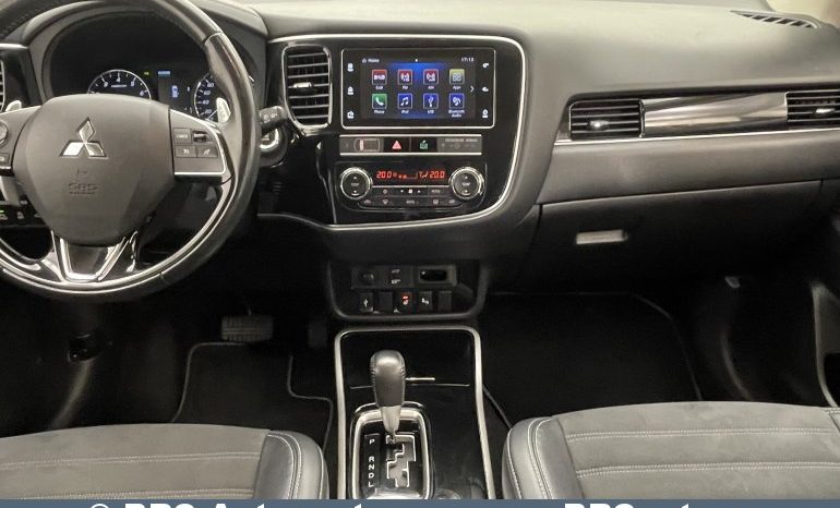 Mitsubishi Outlander 2.0 4WD Automatas 2019 full
