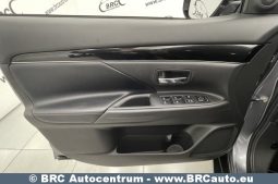 Mitsubishi Outlander 2.0 4WD Automatas 2019 full