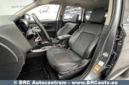 Mitsubishi Outlander 2.0 4WD Automatas 2019 full