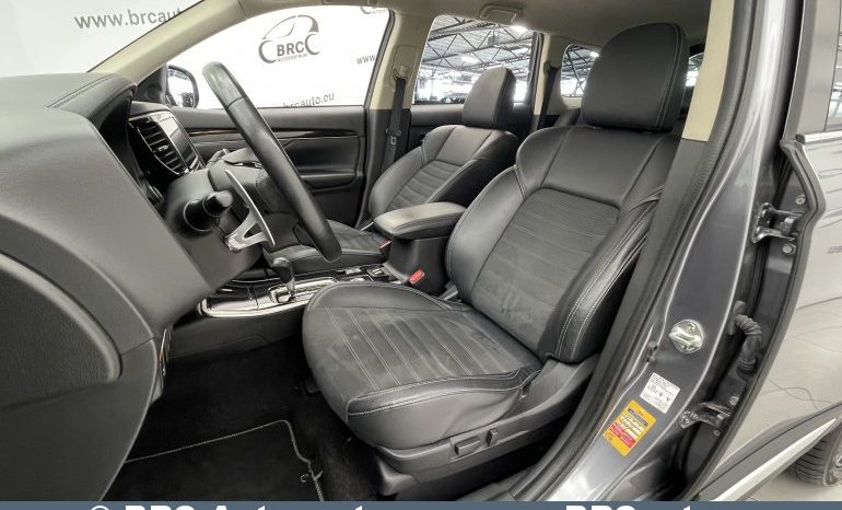 Mitsubishi Outlander 2.0 4WD Automatas 2019 full