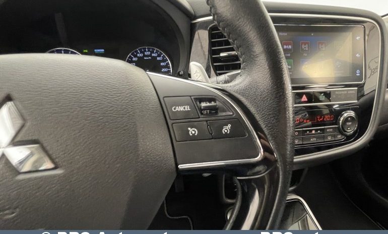 Mitsubishi Outlander 2.0 4WD Automatas 2019 full