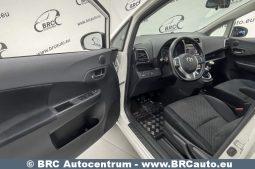 Toyota Verso-S 1.3i 2012 full