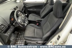 Toyota Verso-S 1.3i 2012 full