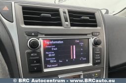 Toyota Verso-S 1.3i 2012 full