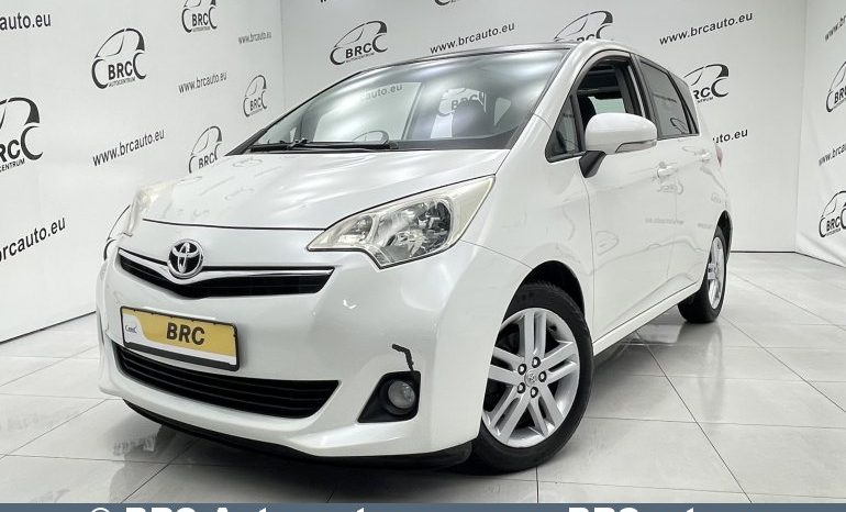 Toyota Verso-S 1.3i 2012 full