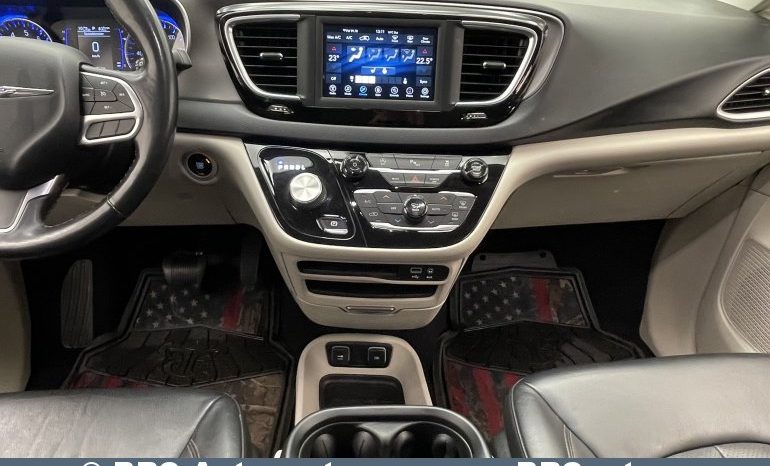 Chrysler Pacifica 3.6i Automatas 2020 full