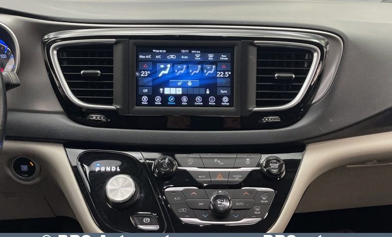Chrysler Pacifica 3.6i Automatas 2020 full