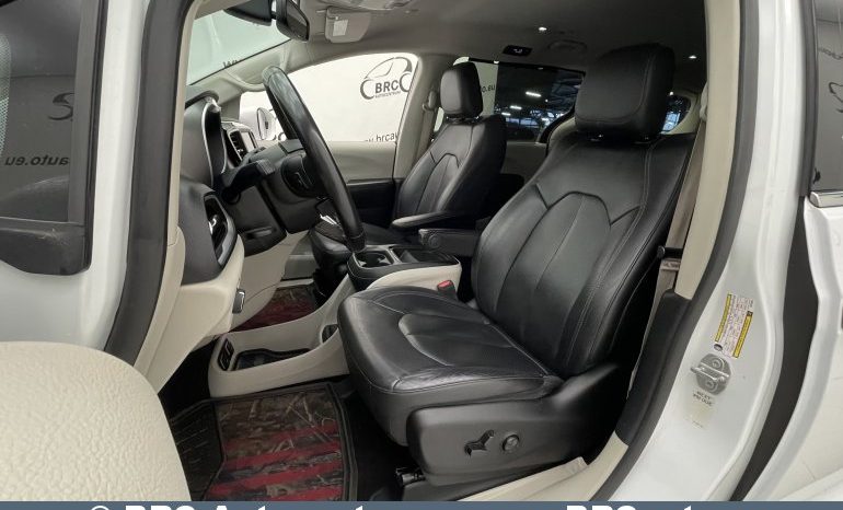 Chrysler Pacifica 3.6i Automatas 2020 full