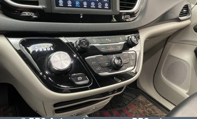 Chrysler Pacifica 3.6i Automatas 2020 full