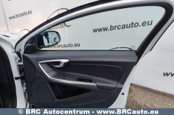 Volvo V60 Cross Country 2.0 T5 AWD Automatas 2017 full