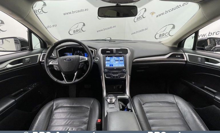 Ford Fusion 2.0 SE LUXURI Energi Plug-In Hybrid Automatas 2017 full