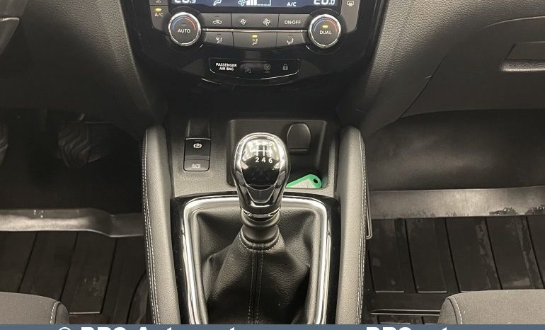 Nissan Qashqai 1.2 DIG-T 2018 full